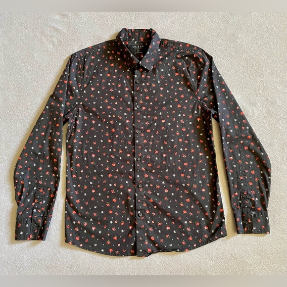 GUESS Shirt Men’s Large Slim Fit Rose Floral Black Button Up Stretch Long Sleeve - Picture 1 of 4